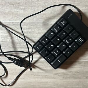 Black Wired Numeric Keypad